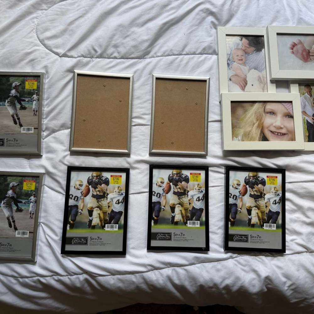 8 picture frames